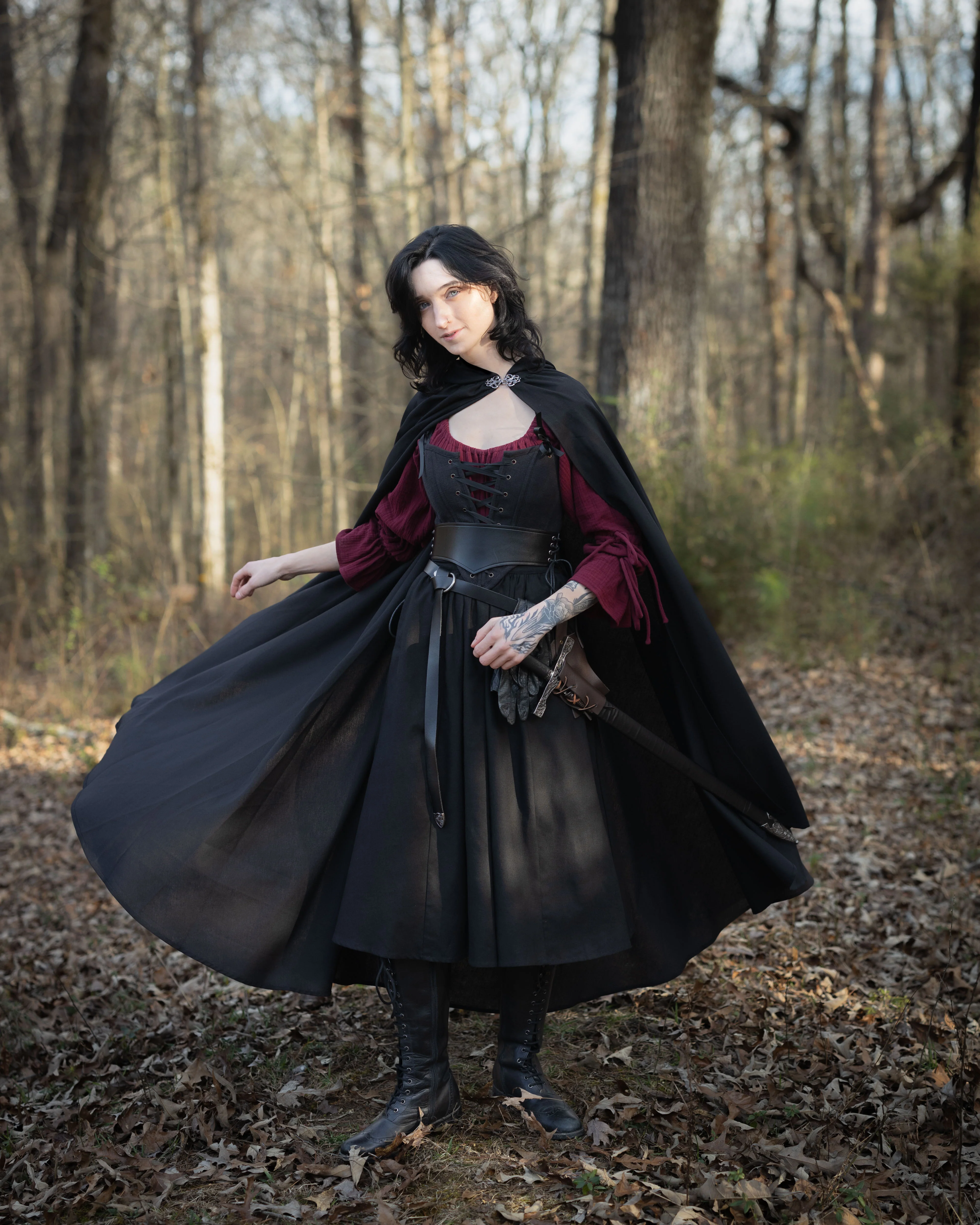 Linen Renaissance Cloak - Image 12