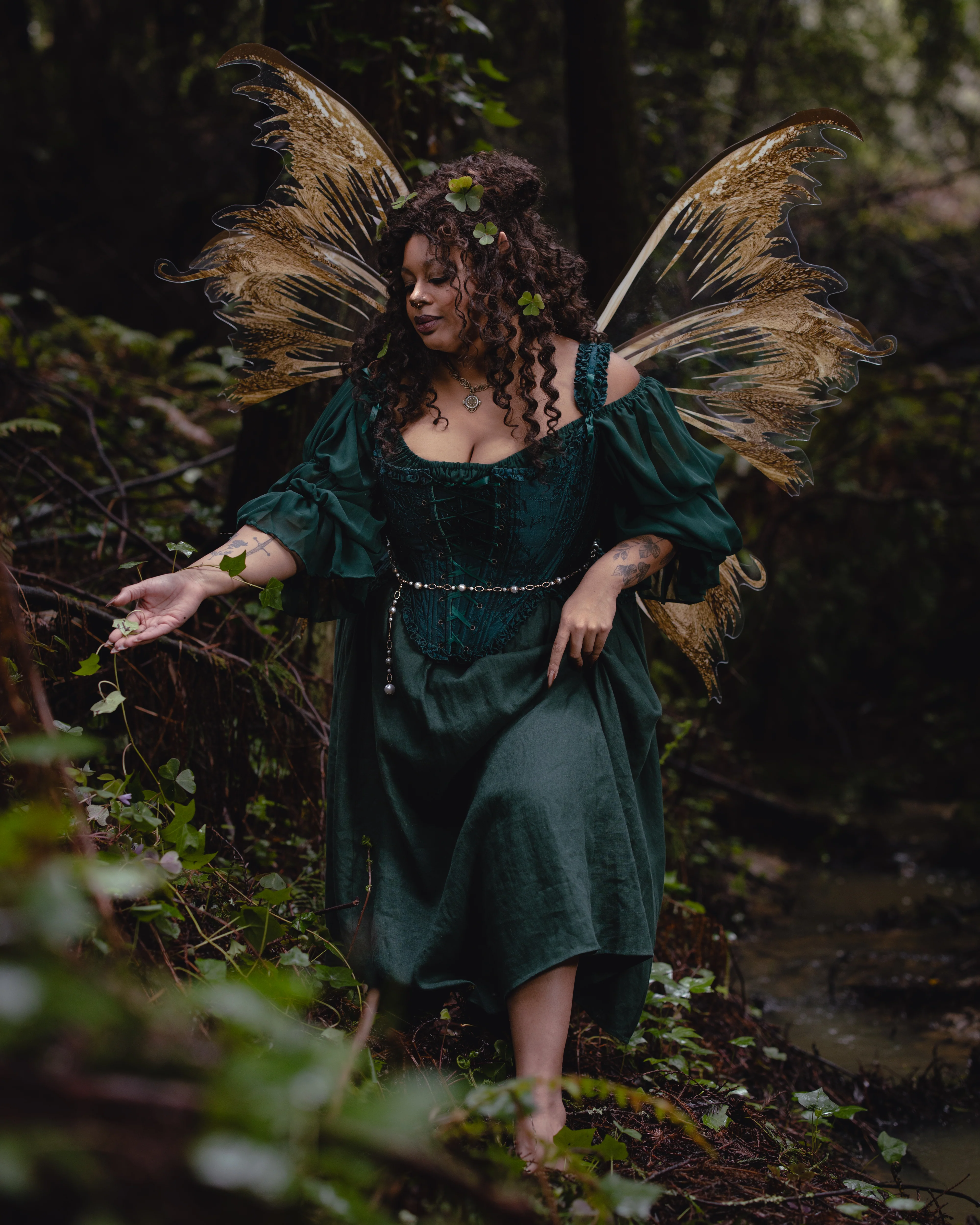 Dark Green Floral Jacquard 18th Century Stays - Image 11