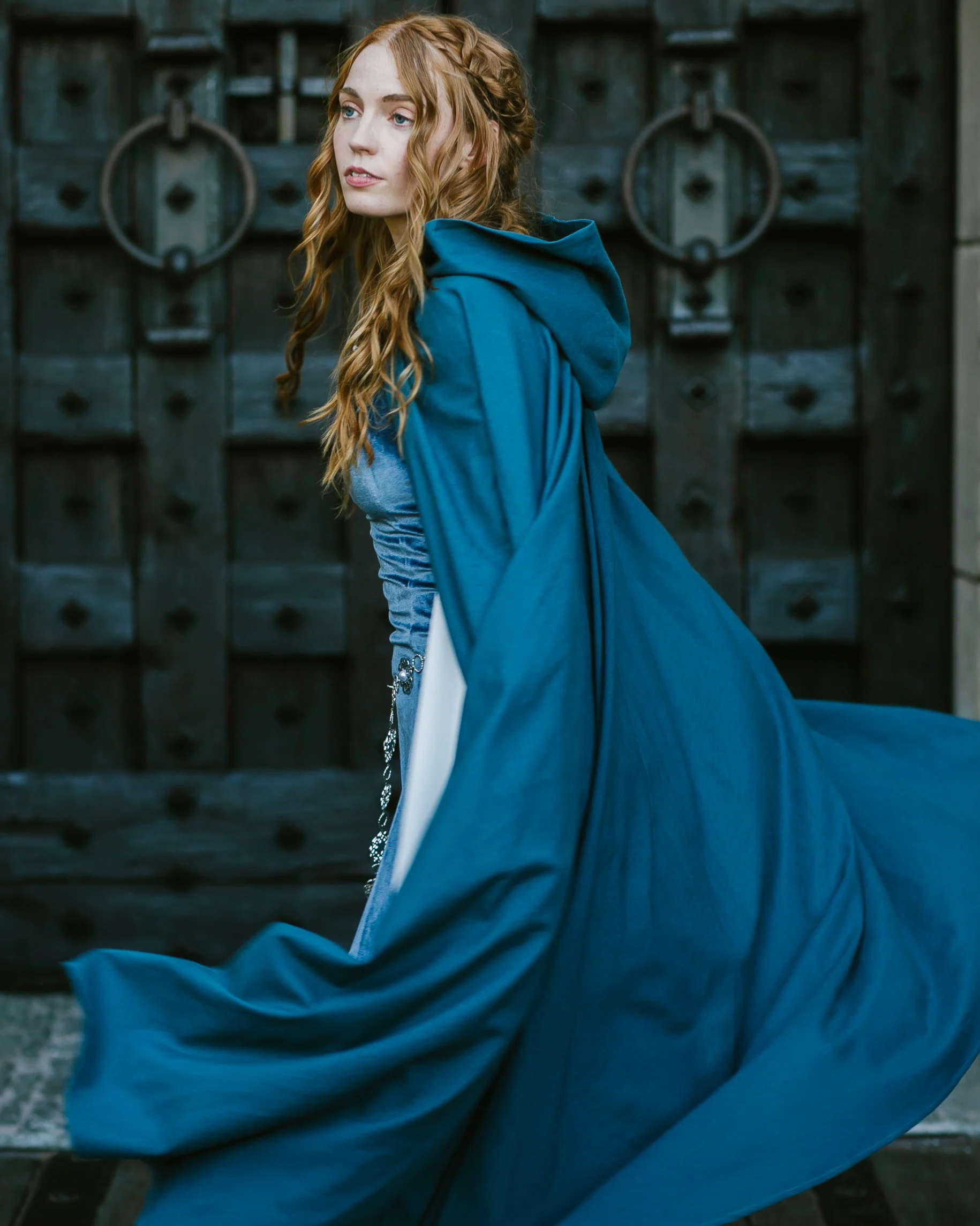 Linen Renaissance Cloak - Image 4