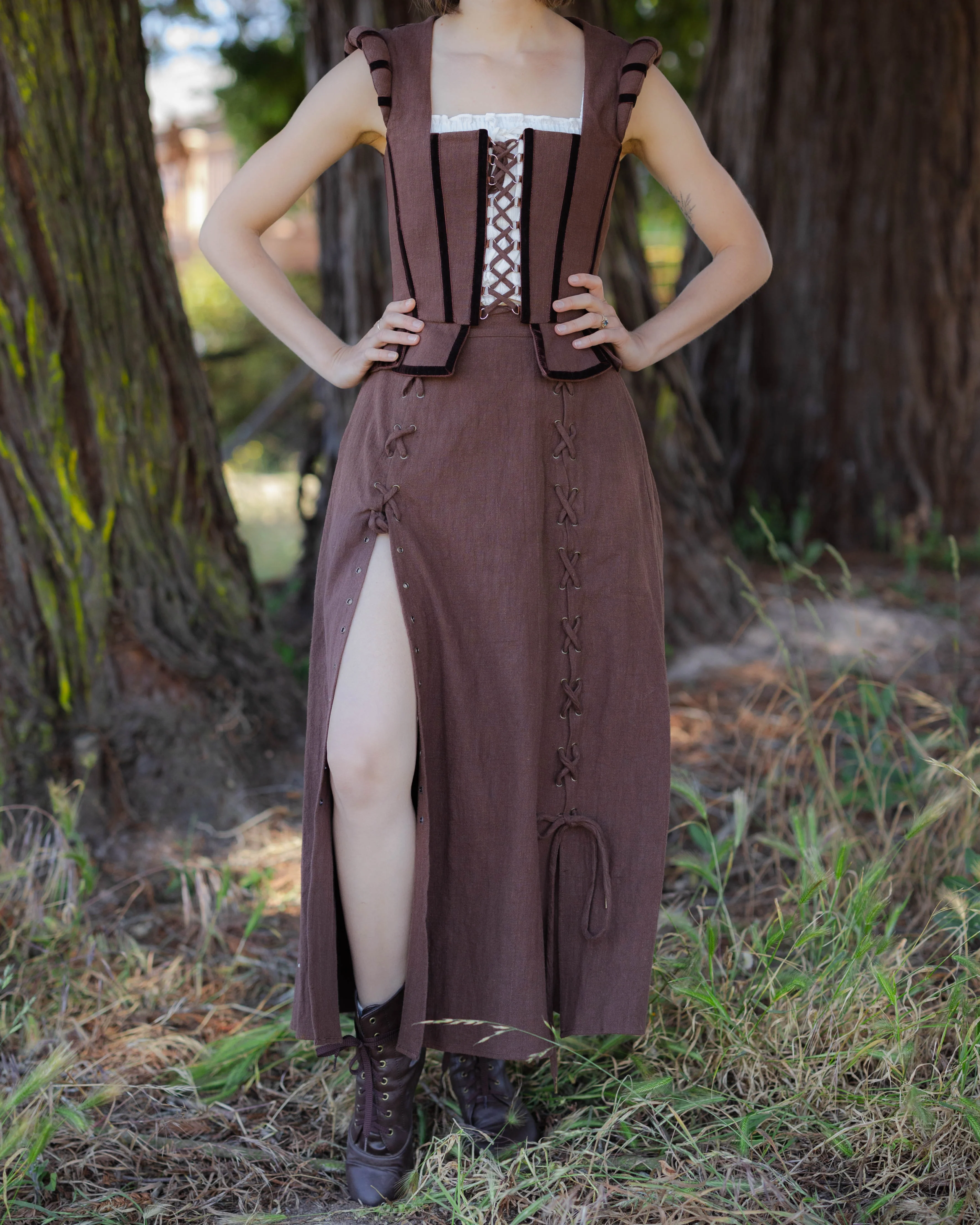 Tavern Skirt - Image 12