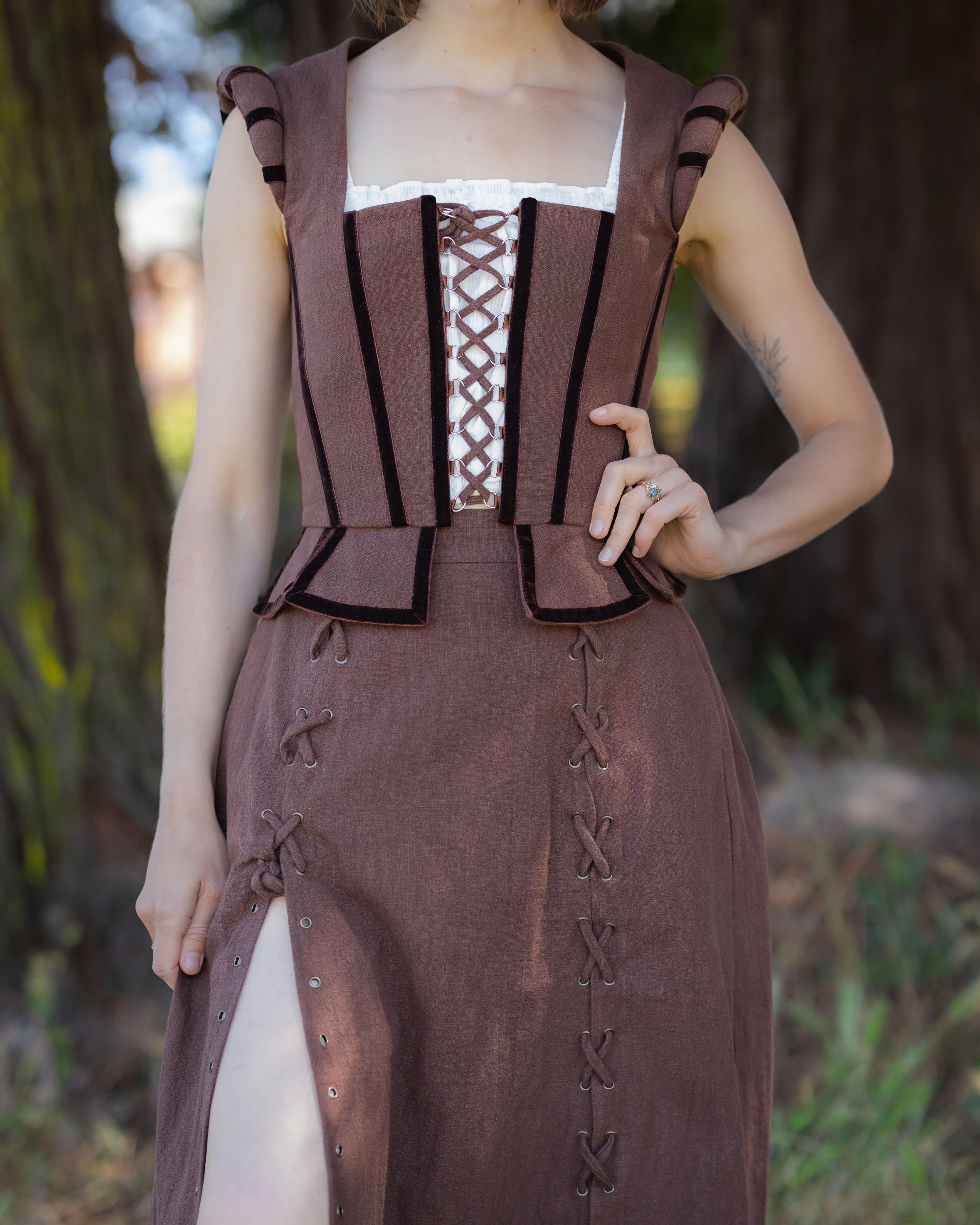 Tavern Skirt - Image 16