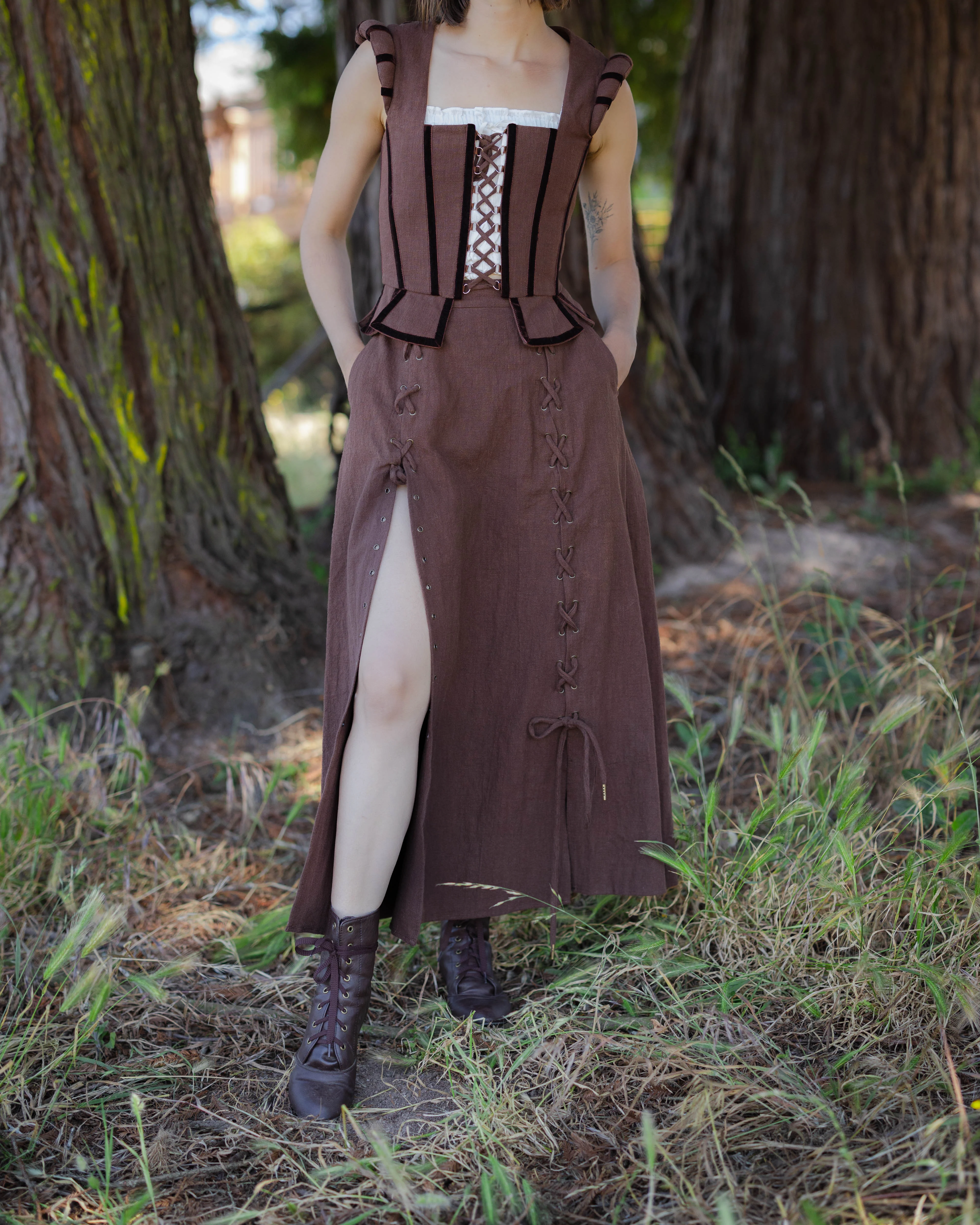 Tavern Skirt - Image 17