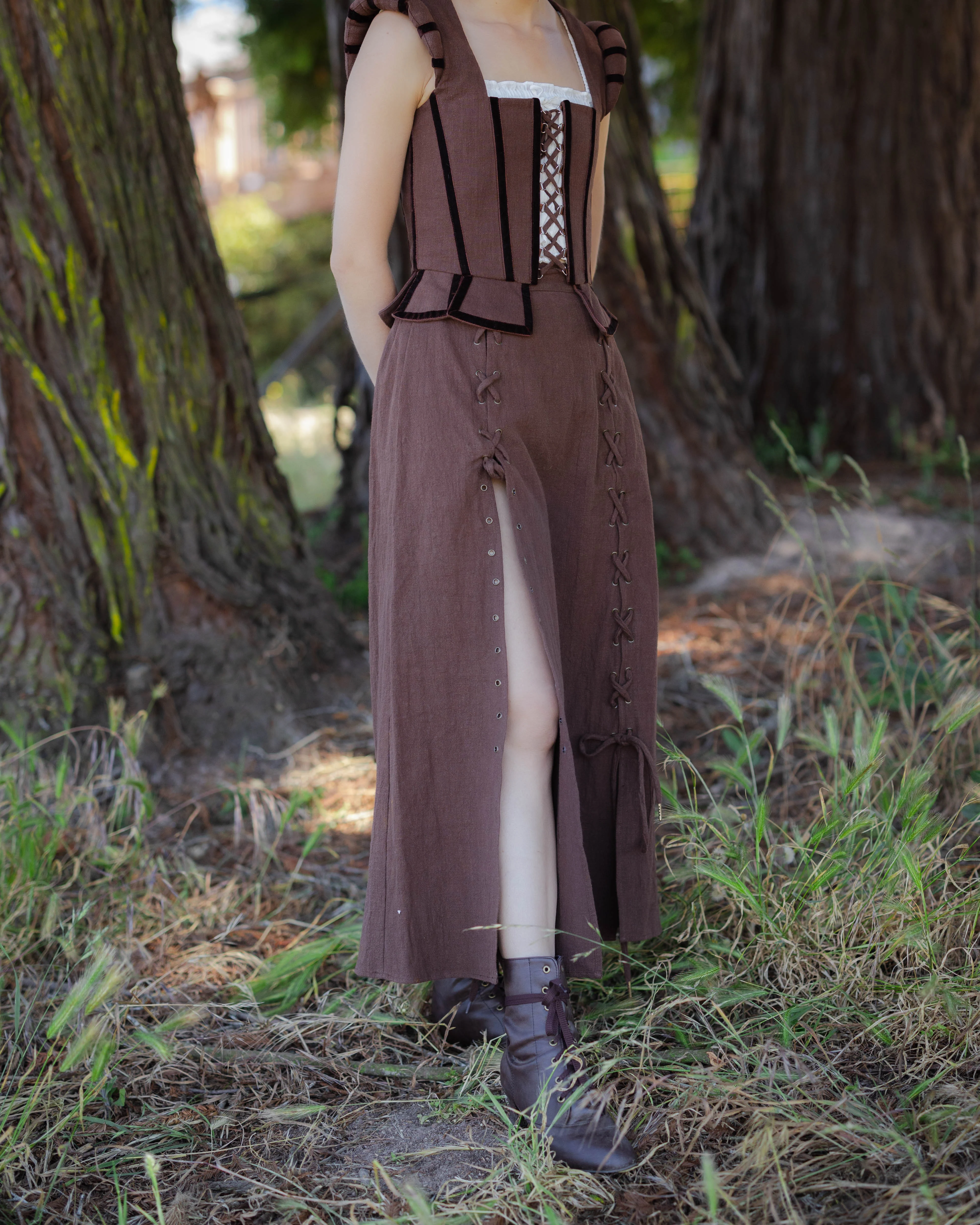 Tavern Skirt - Image 18